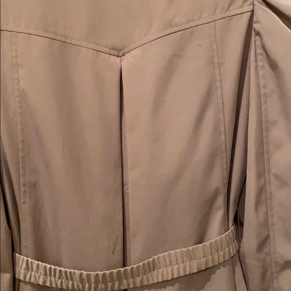 Jennifer Lopez Spring Jacket - Picture 7 of 8